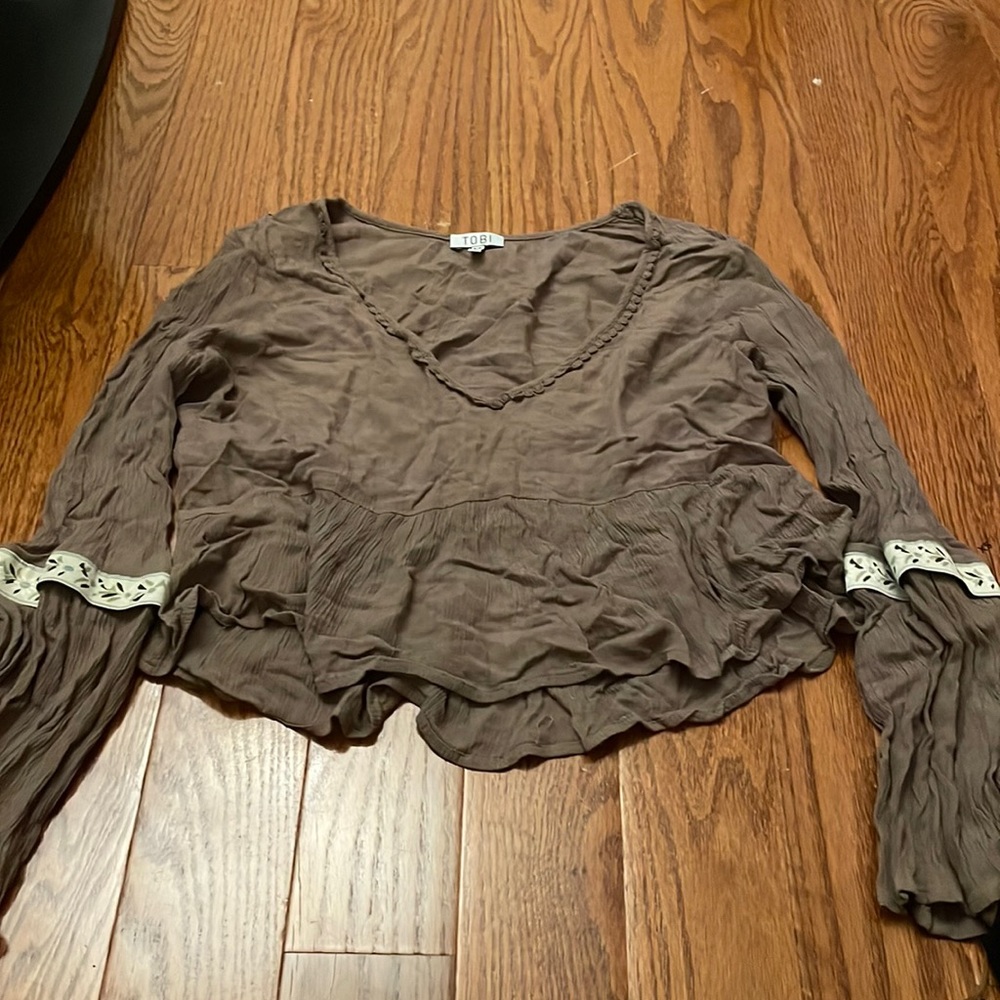 TOBI cropped long sleeve